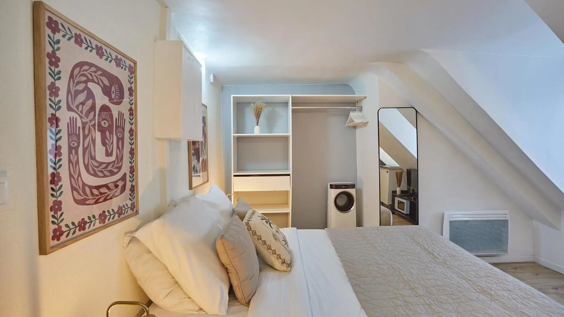 Studio Place Vendome By Studio Prestige パリ フランス